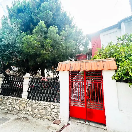 بيت للعطل Thassos Traditional House يميناريا